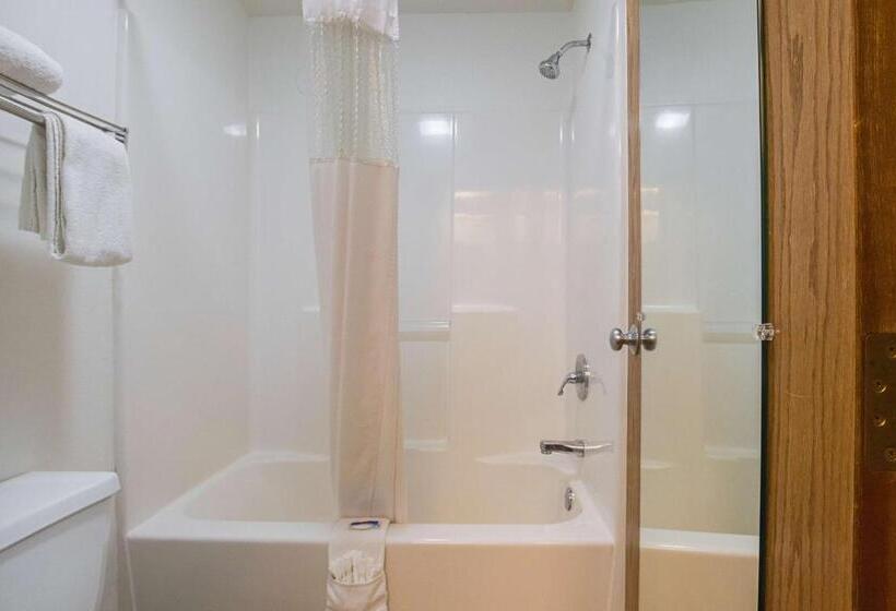 Номер Стандарт, Motel 6 Waterloo, Ia   Crossroads Mall   Cedar Falls