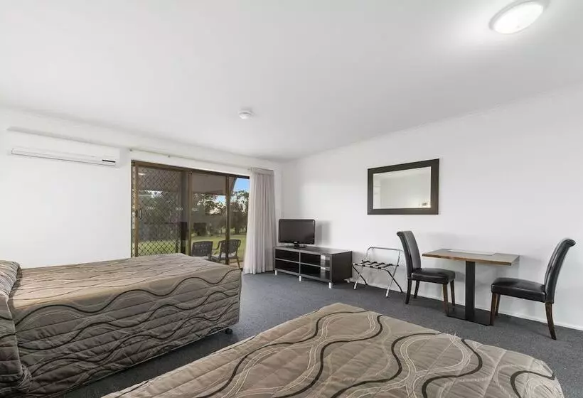 スーペリアスタジオ, Comfort Inn & Suites Riverland