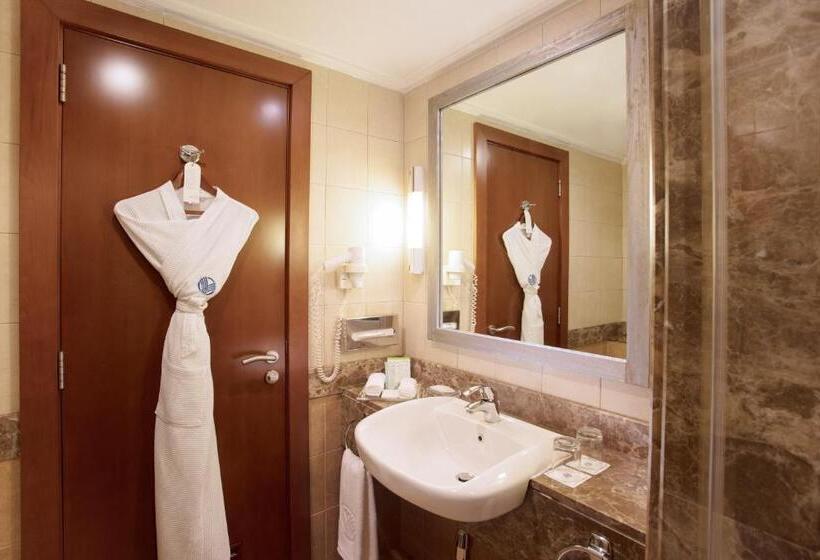 스탠다드 룸 킹사이즈 침대, Al Rawda Arjaan By Rotana, Abu Dhabi