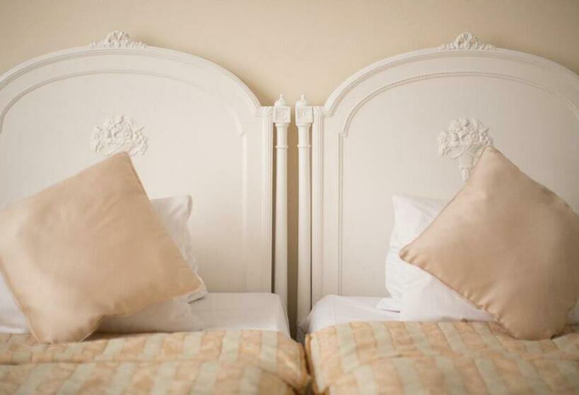 اتاق استاندارد, Ambassador Zlata Husa