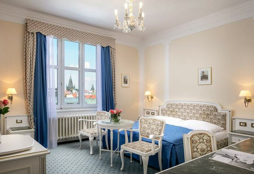 اتاق استاندارد, Ambassador Zlata Husa