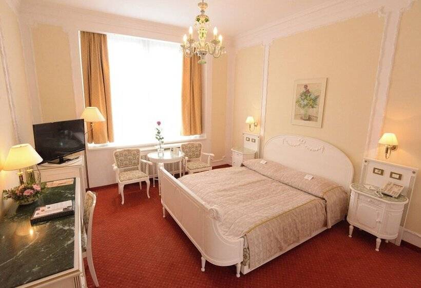 اتاق استاندارد یک نفره, Ambassador Zlata Husa