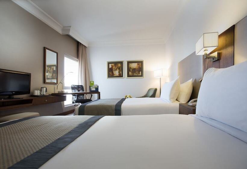 Номер Deluxe, Copthorne Downtown By Millennium