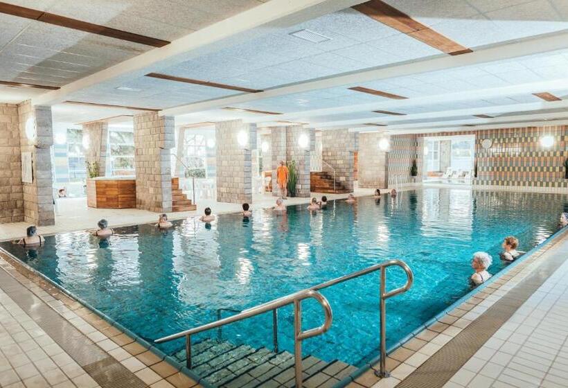 اتاق استاندارد با بالکن, Delfin