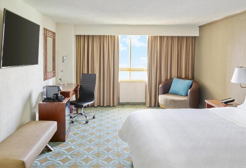 스탠다드 룸 킹사이즈 침대, Fiesta Americana Reforma