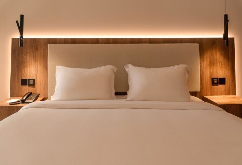 إستوديو سوبيريور, Grecian Sands