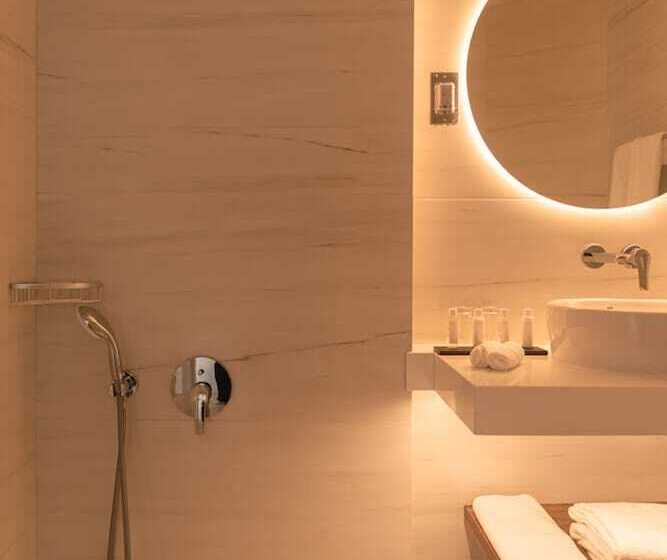 إستوديو سوبيريور, Grecian Sands