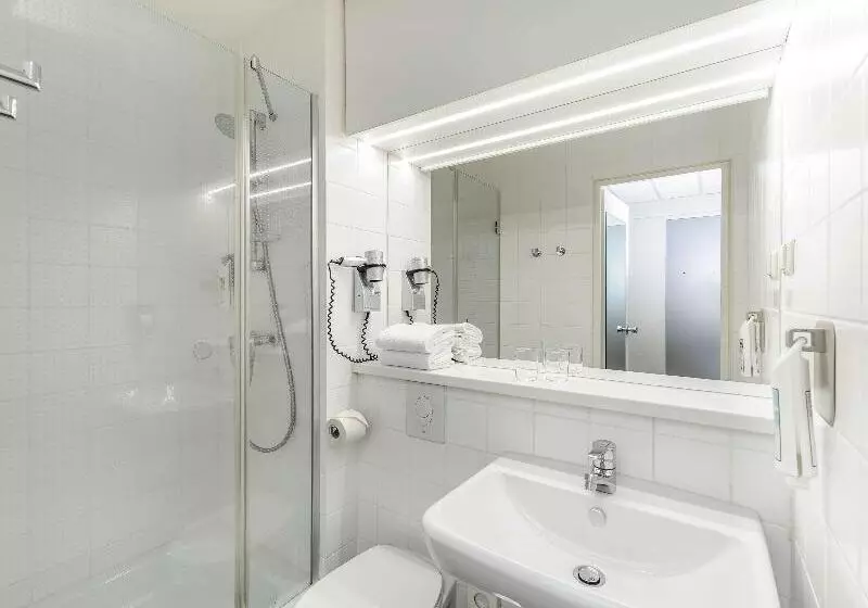 Standard-huone, Ibis Hotel Hamburg Alster Centrum
