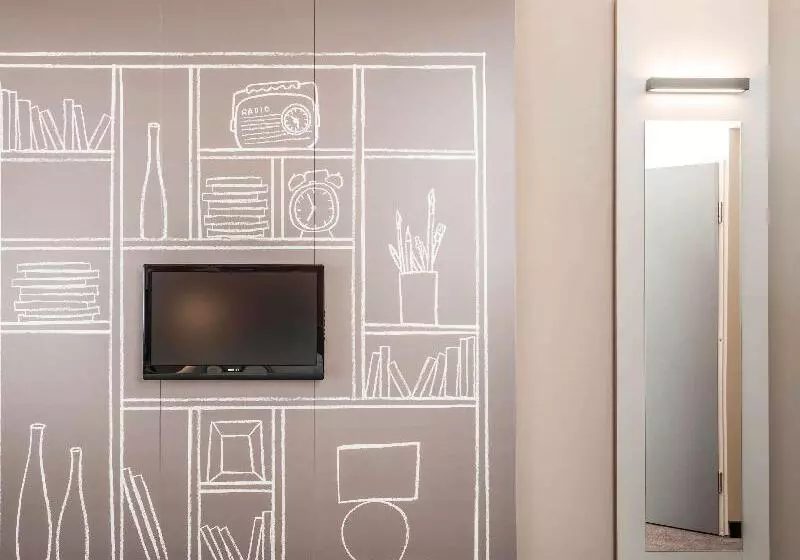 Standard-huone, Ibis Hotel Hamburg Alster Centrum