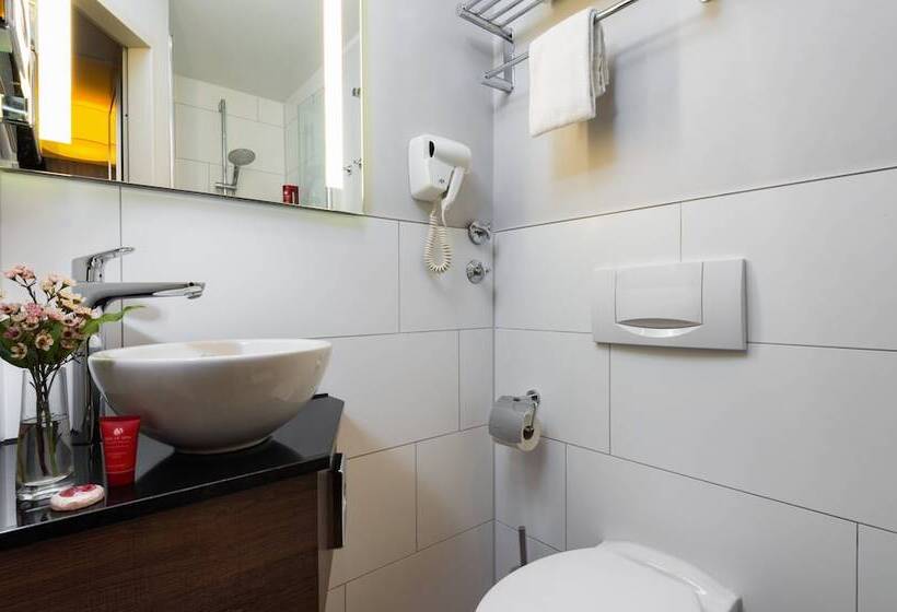 غرفة إقتصادية فردية, Leonardo Hotel Frankfurt City Center