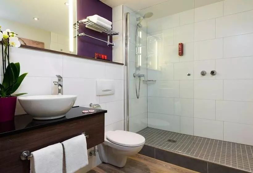 コンフォートルーム, Leonardo Hotel Frankfurt City Center