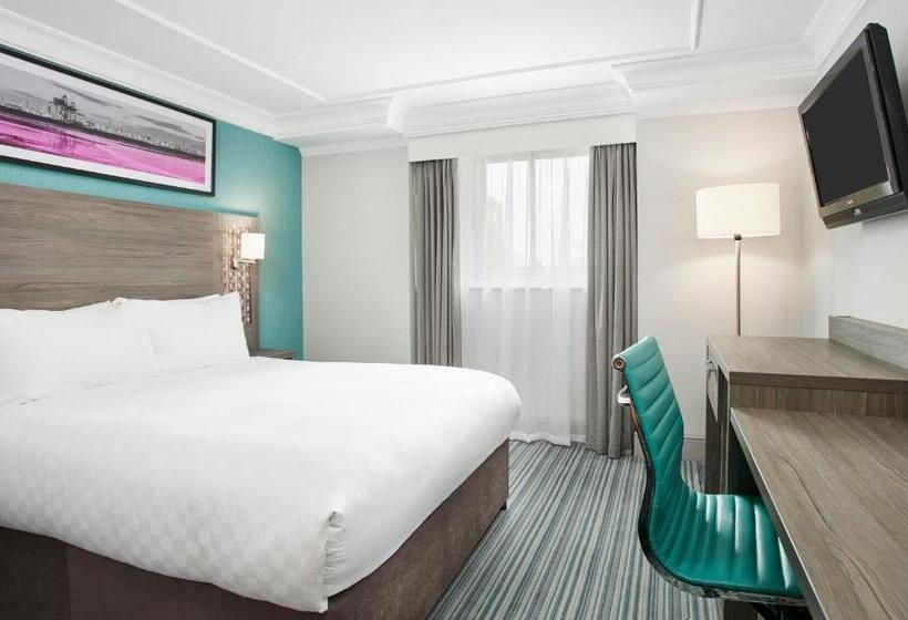 חדר סטנדרט, Leonardo Middlesbrough