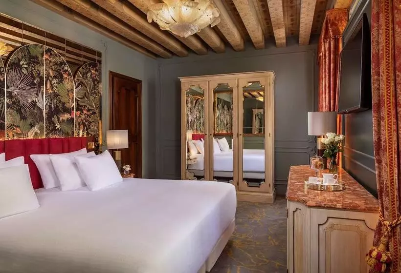 اتاق پرمیوم, NH Collection Grand Hotel Palazzo Dei Dogi