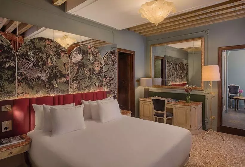 اتاق سوپریور, NH Collection Grand Hotel Palazzo Dei Dogi
