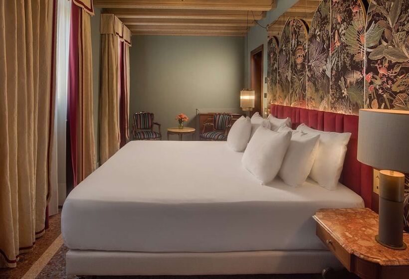 Premium room with view, NH Collection Grand Hotel Palazzo Dei Dogi
