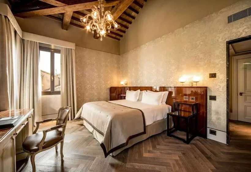 اتاق لوکس, NH Collection Grand Hotel Palazzo Dei Dogi