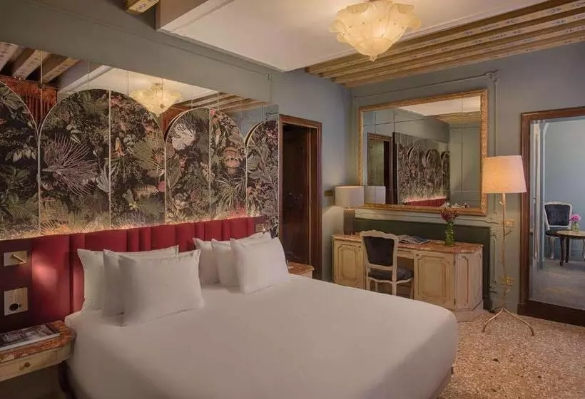 اتاق سوپریور, NH Collection Grand Hotel Palazzo Dei Dogi
