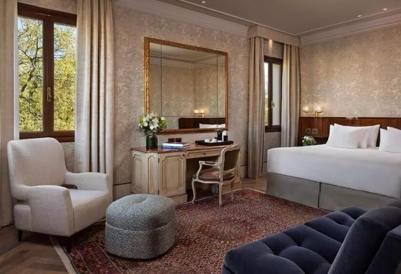 اتاق لوکس, NH Collection Grand Hotel Palazzo Dei Dogi
