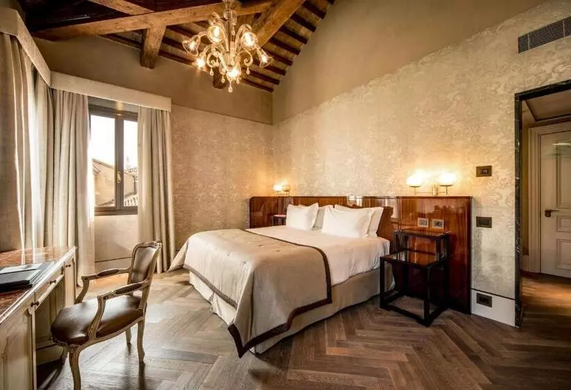 اتاق استاندارد, NH Collection Grand Hotel Palazzo Dei Dogi