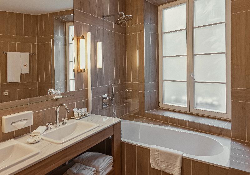 اتاق لوکس, Relais & Chateaux Stikliai