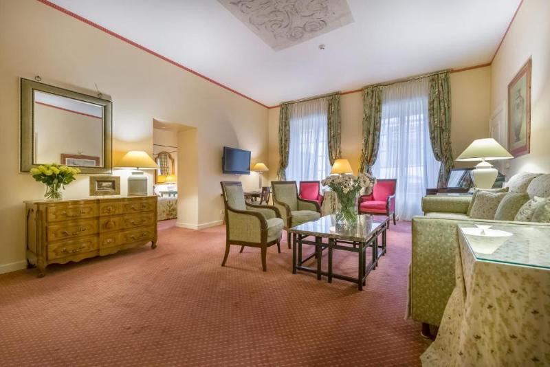 سوییت جونیور, Relais & Chateaux Stikliai