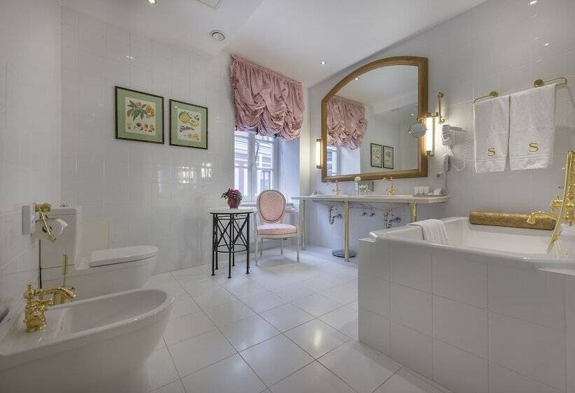 سوییت جونیور, Relais & Chateaux Stikliai