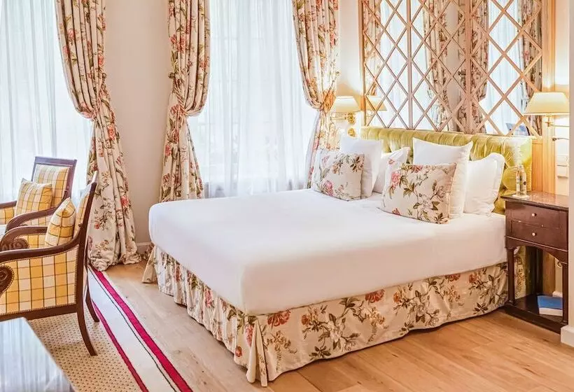 اتاق لوکس, Relais & Chateaux Stikliai