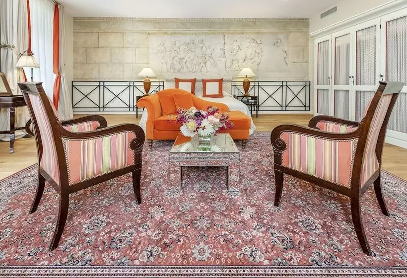 سوییت, Relais & Chateaux Stikliai