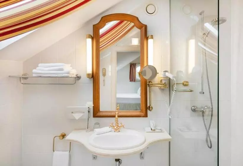 اتاق کلاسیک یک تخته, Relais & Chateaux Stikliai