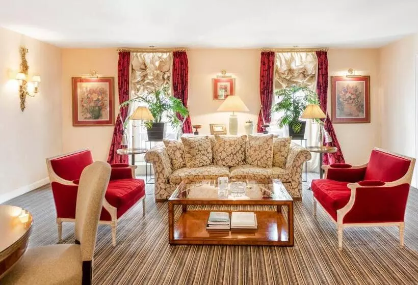 سوئیت پرزیدنت, Relais & Chateaux Stikliai