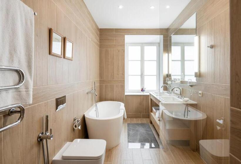 اتاق لوکس, Relais & Chateaux Stikliai