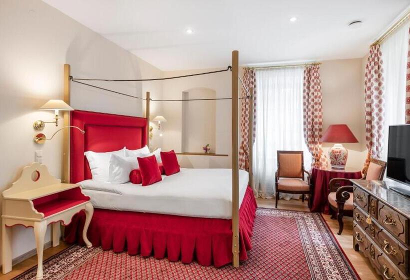 اتاق لوکس, Relais & Chateaux Stikliai