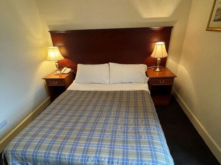 اتاق استاندارد, The Royal