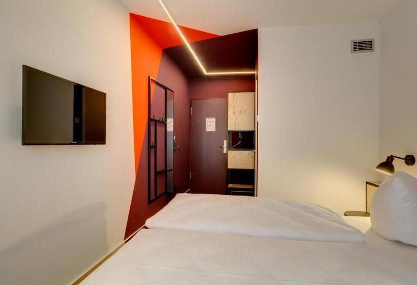 Номер Стандарт, Meininger Hotel Leipzig Hauptbahnhof