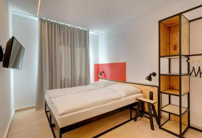 スタンダードルーム, Meininger Hotel Leipzig Hauptbahnhof