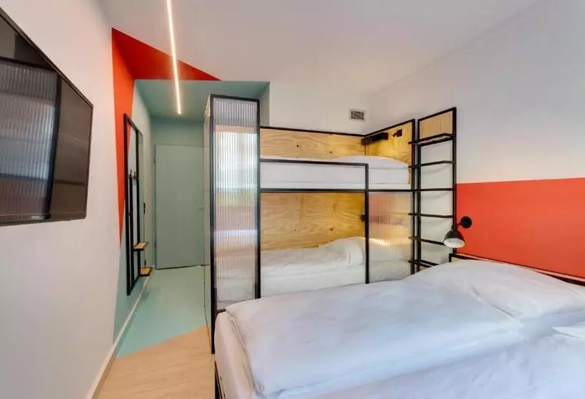 ファミリールーム, Meininger Hotel Leipzig Hauptbahnhof