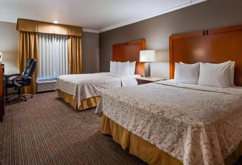 اتاق استاندارد برای معلولان, Best Western Plus Newport Mesa Inn