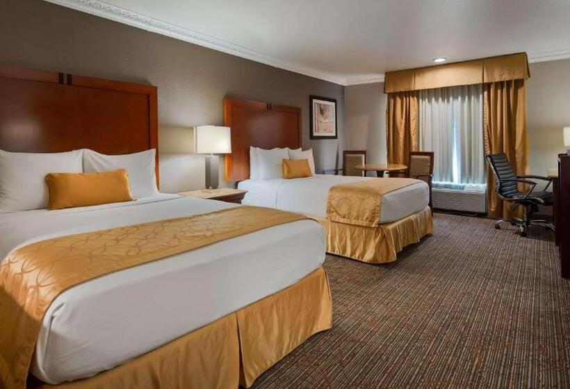 장애인을 위한 스탠다드 룸, Best Western Plus Newport Mesa Inn