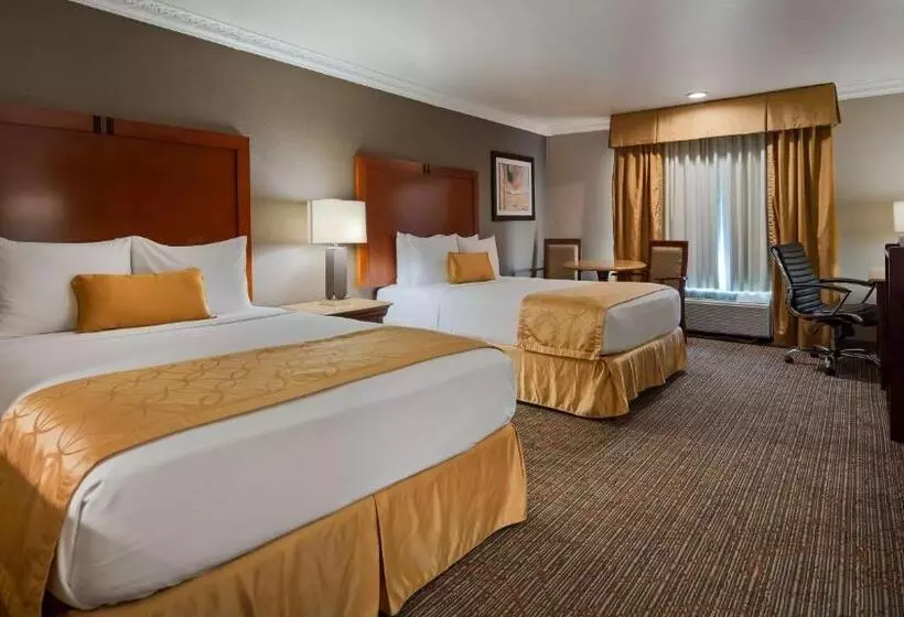 اتاق استاندارد برای معلولان, Best Western Plus Newport Mesa Inn