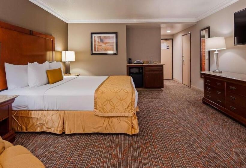 غرفة قياسية سرير كينج لذوى الإحتياجات الخاصة, Best Western Plus Newport Mesa Inn