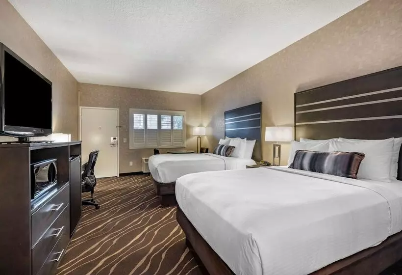 Standard-huone 2 Parivuodetta, Best Western Plus Park Place Inn Mini Suites