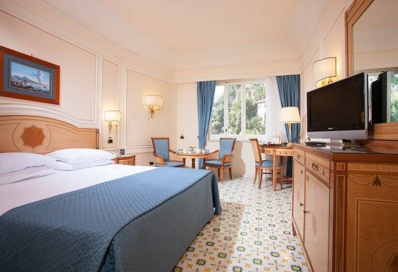 スタンダードルーム, Grand Hotel Capodimonte