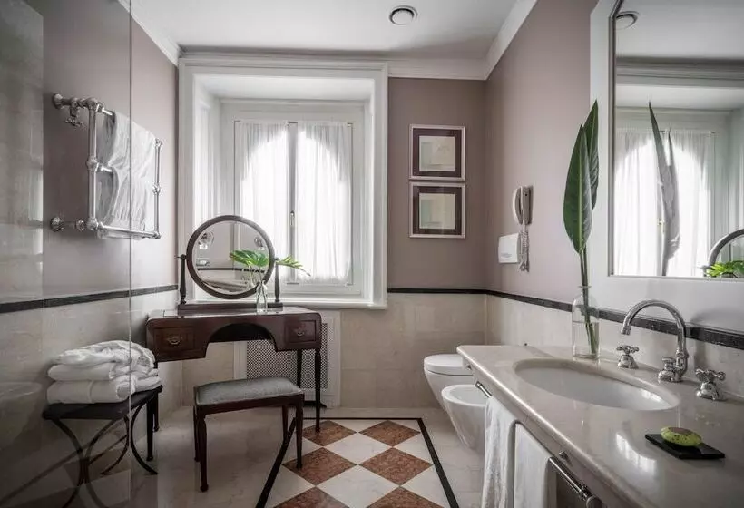 ジュニアスイート, Grand Hotel Et De Milan   The Leading Hotels Of The World