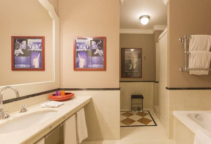 带露台的套间, Grand Hotel Et De Milan   The Leading Hotels Of The World