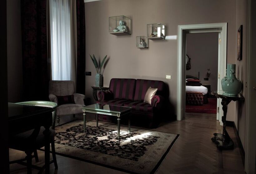 带露台的套间, Grand Hotel Et De Milan   The Leading Hotels Of The World