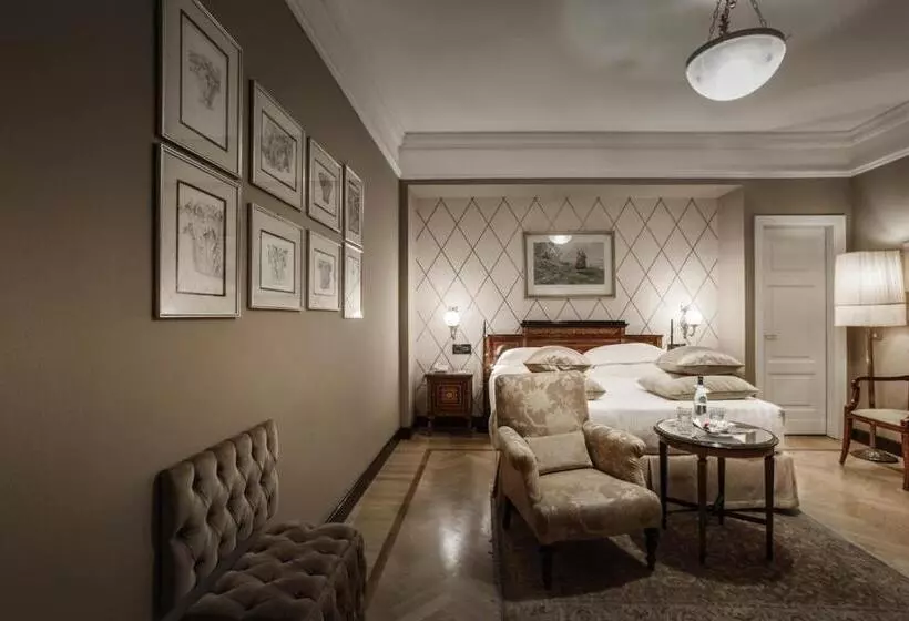 デラックストリプルルーム, Grand Hotel Et De Milan   The Leading Hotels Of The World
