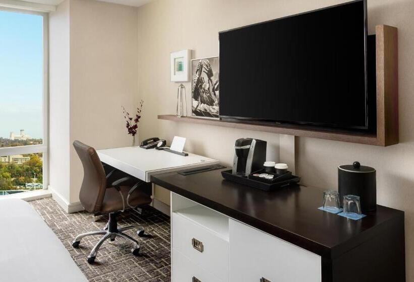 Стандартный Номер Кровать Кинг, Hyatt Centric Arlington