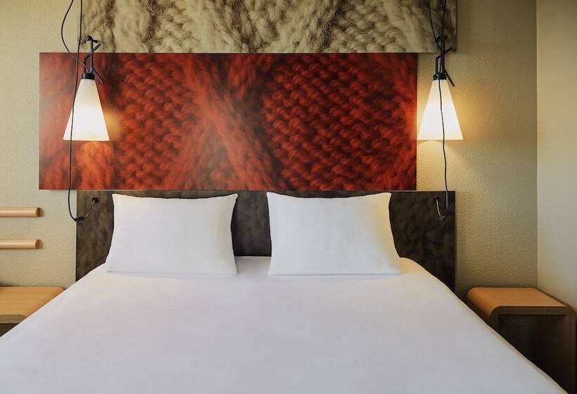 标准间带双人床, Ibis Budapest Heroes Square