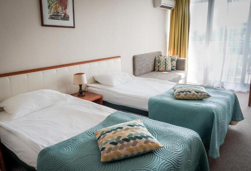 标准间, Laguna Garden