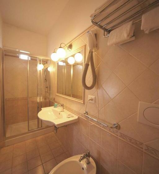 スタンダードルーム, Liberty